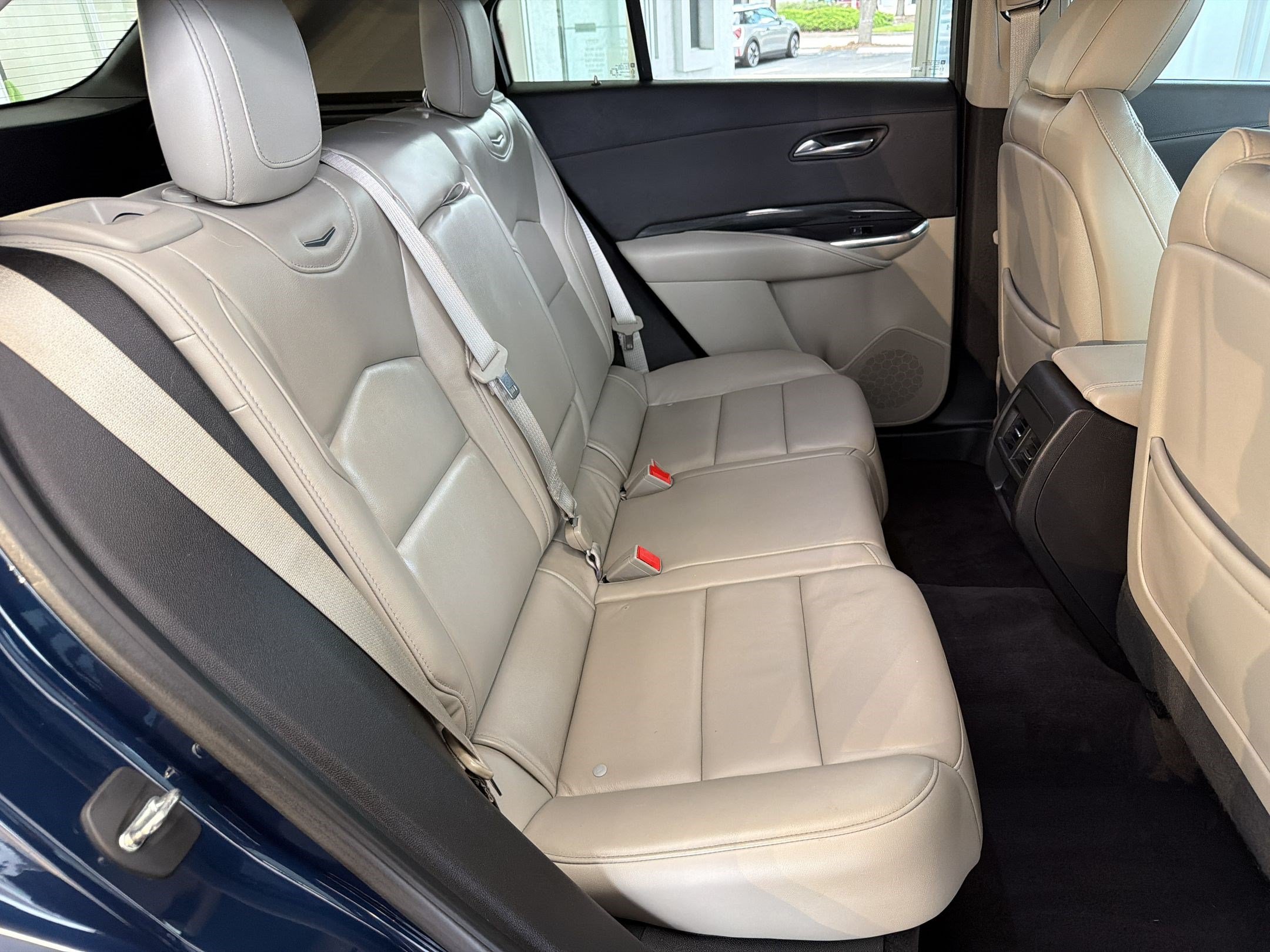 Used 2019 Cadillac XT4 Premium Luxury w/ Driver Awareness Package FWD image 28