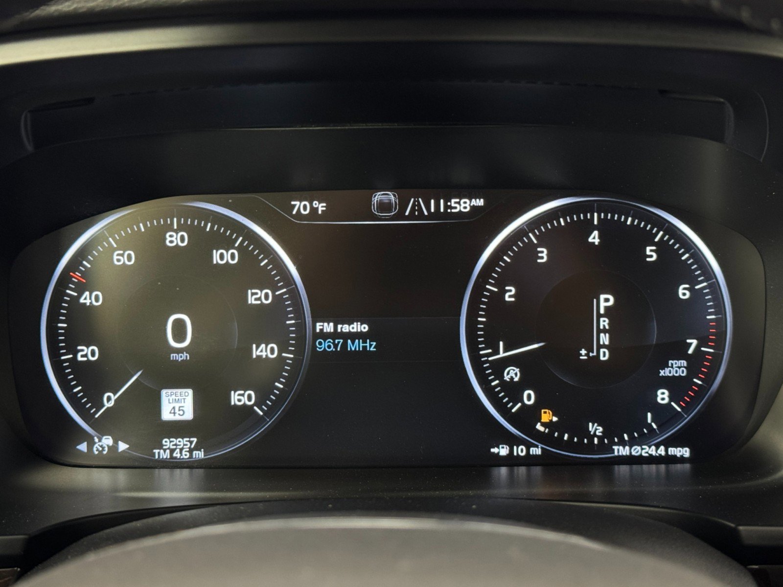 Used 2017 Volvo S90 T5 Momentum w/ Convenience Package image 18