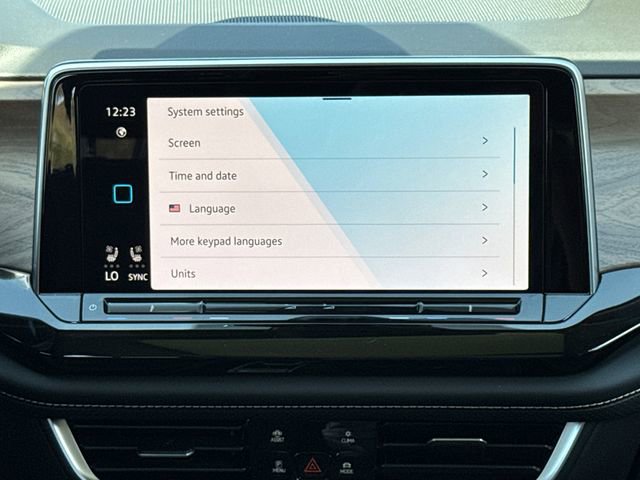New 2026 Volkswagen Atlas SE image 31