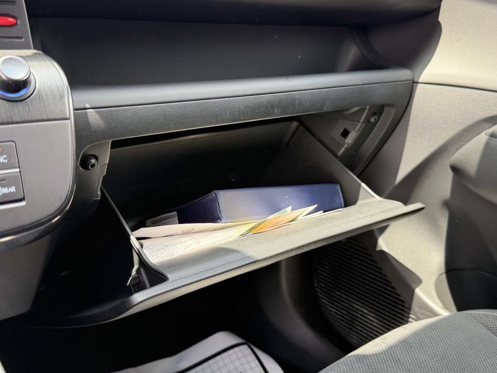 Certified 2024 Hyundai Kona N Line AWD/4WD image 38
