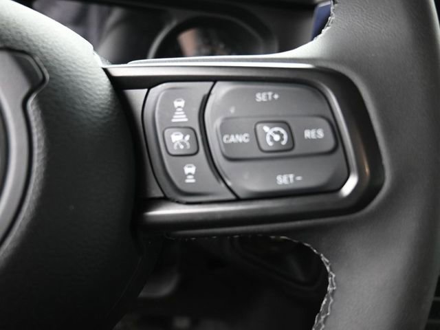 Used 2025 Jeep Wrangler Unlimited Rubicon image 15