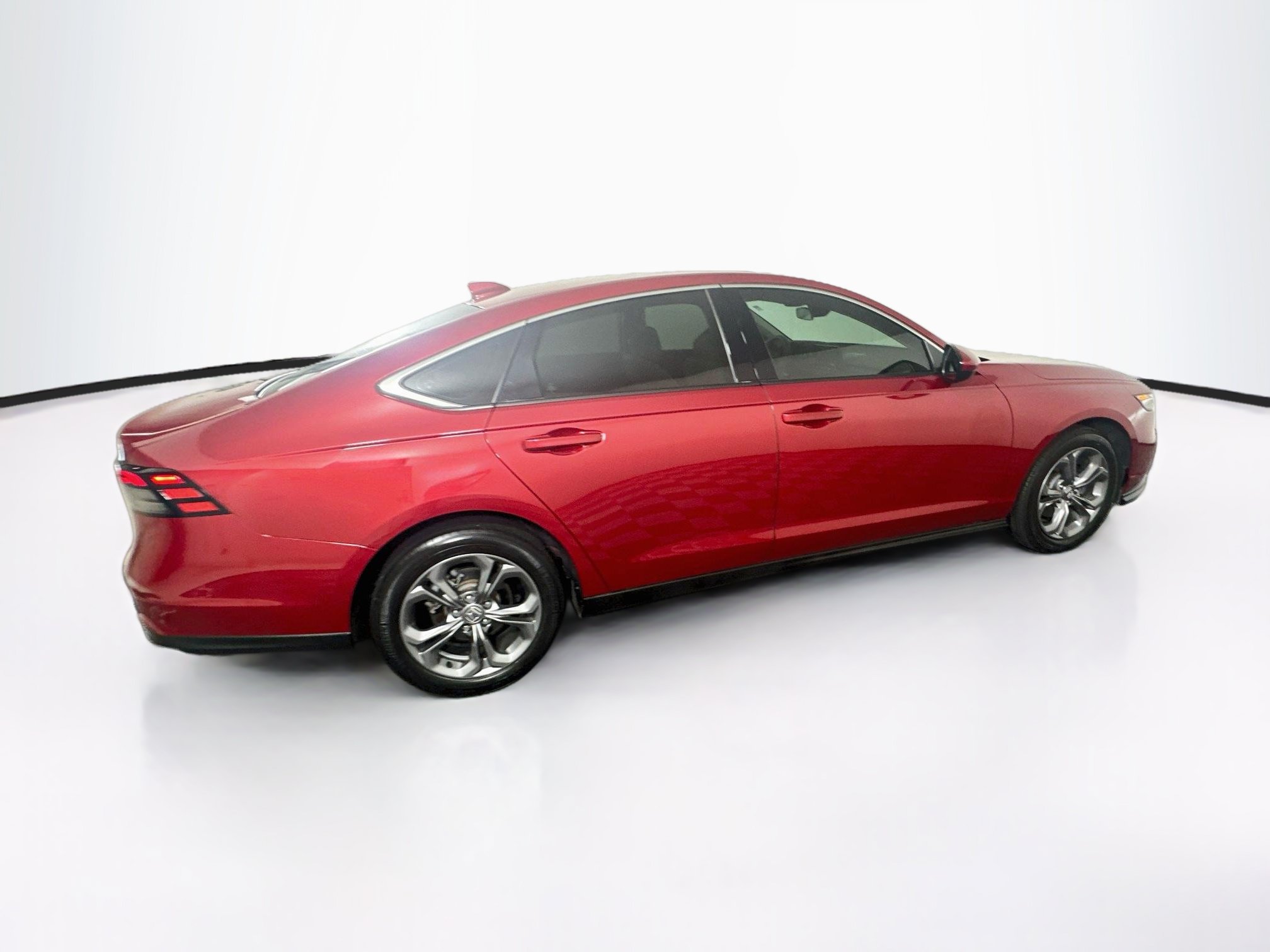 Used 2024 Honda Accord EX image 10