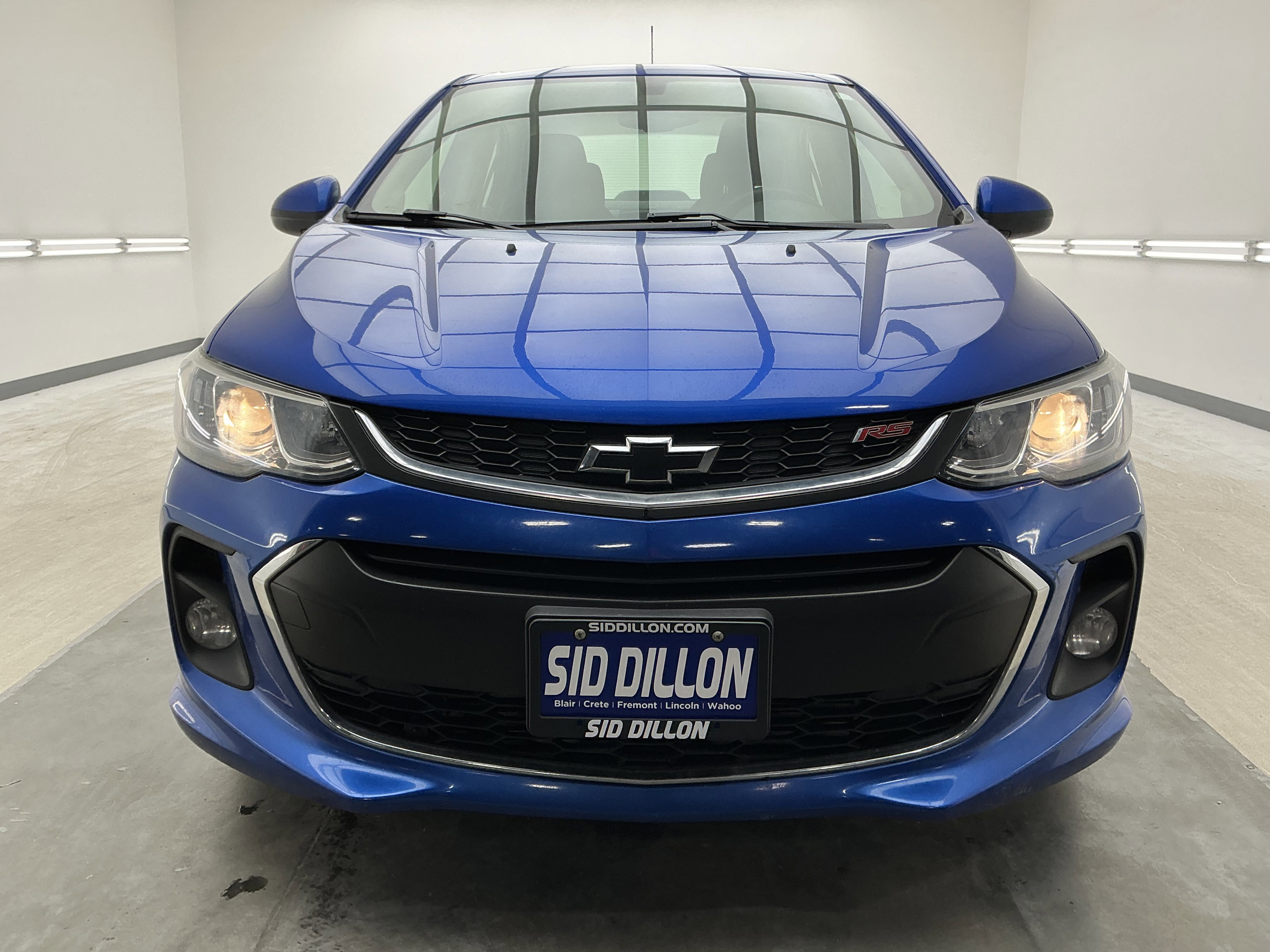 Used 2019 Chevrolet Sonic LT w/ Convenience Package image 2