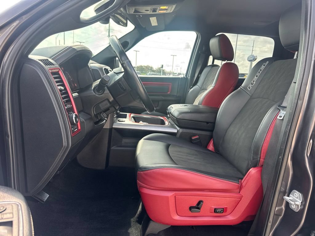 Used 2017 RAM 1500 Rebel w/ Luxury Group AWD/4WD image 4