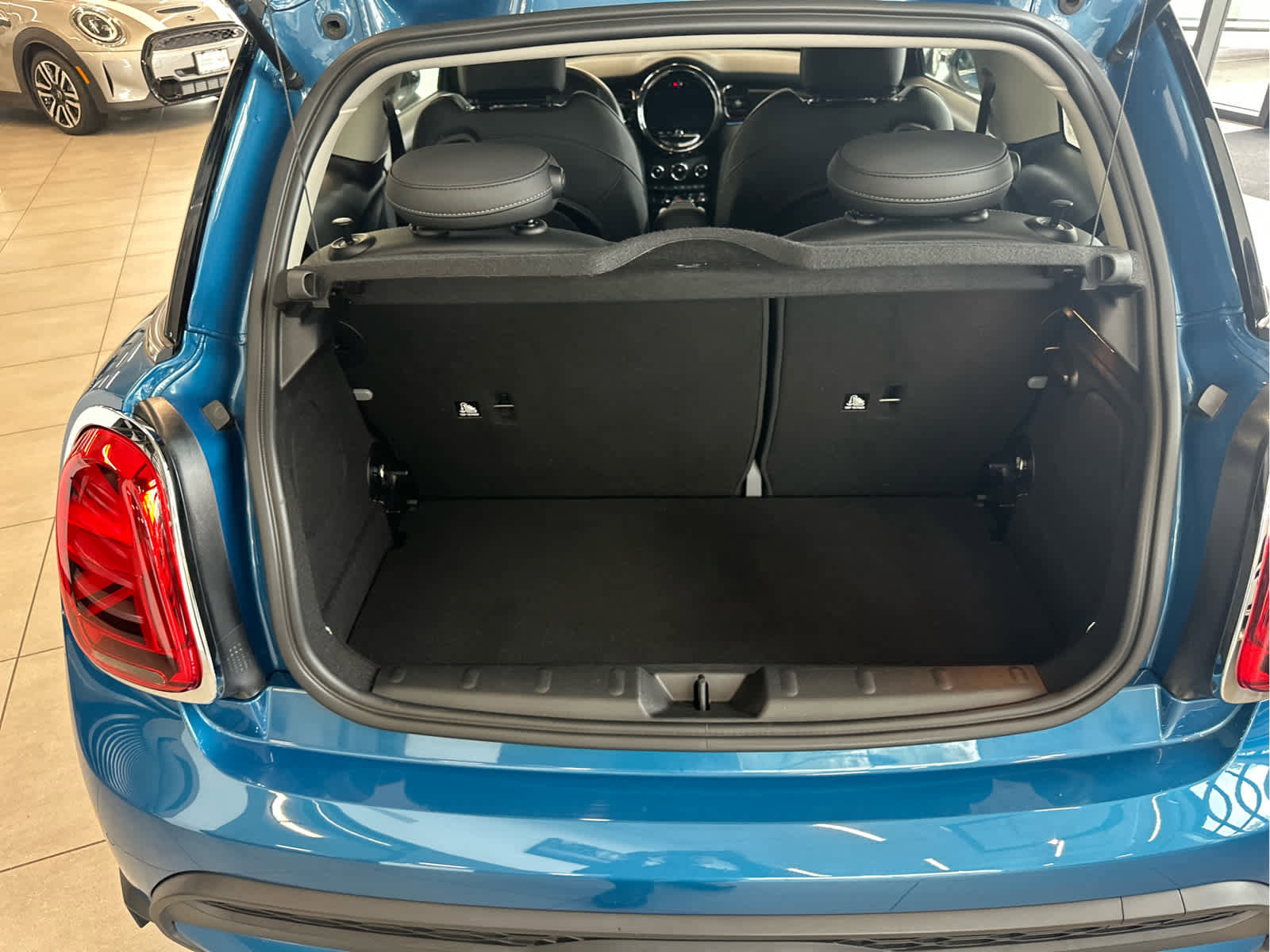 Certified 2023 MINI Cooper S image 9