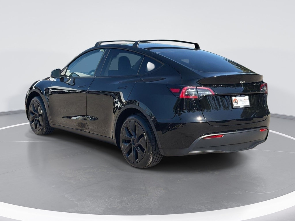 Used 2024 Tesla Model Y Long Range RWD image 5