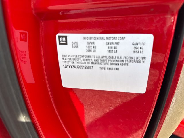 Used 2005 Chevrolet Corvette Convertible w/ Preferred Equipment Group RWD image 29