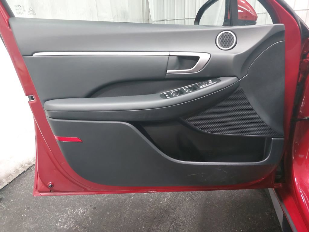 Certified 2025 Hyundai Sonata SEL image 26