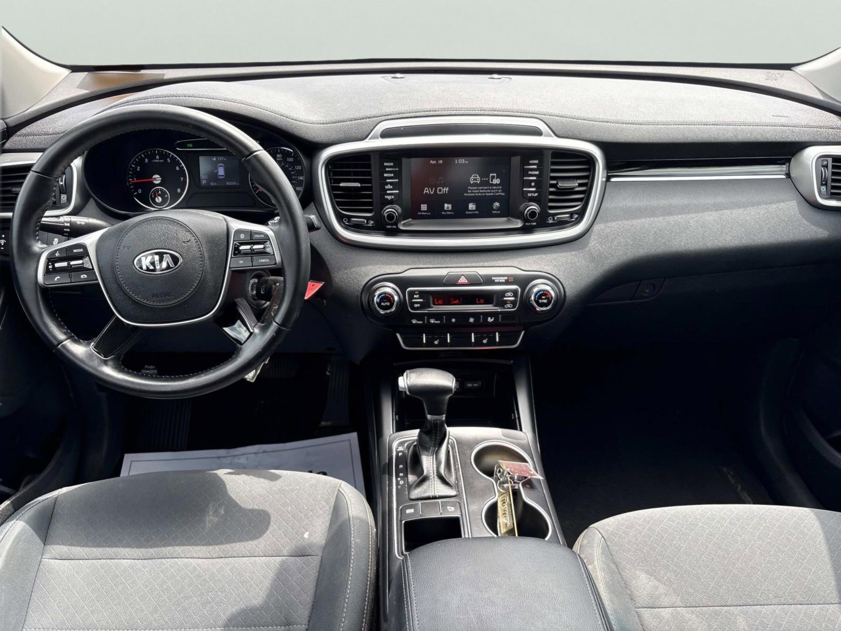 Used 2020 Kia Sorento LX w/ LX I4 Convenience Package image 12