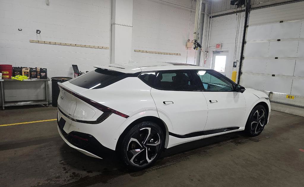 Certified 2024 Kia EV6 GT-Line image 4