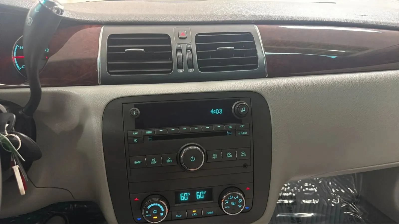 Used 2011 Buick Lucerne CX FWD image 13