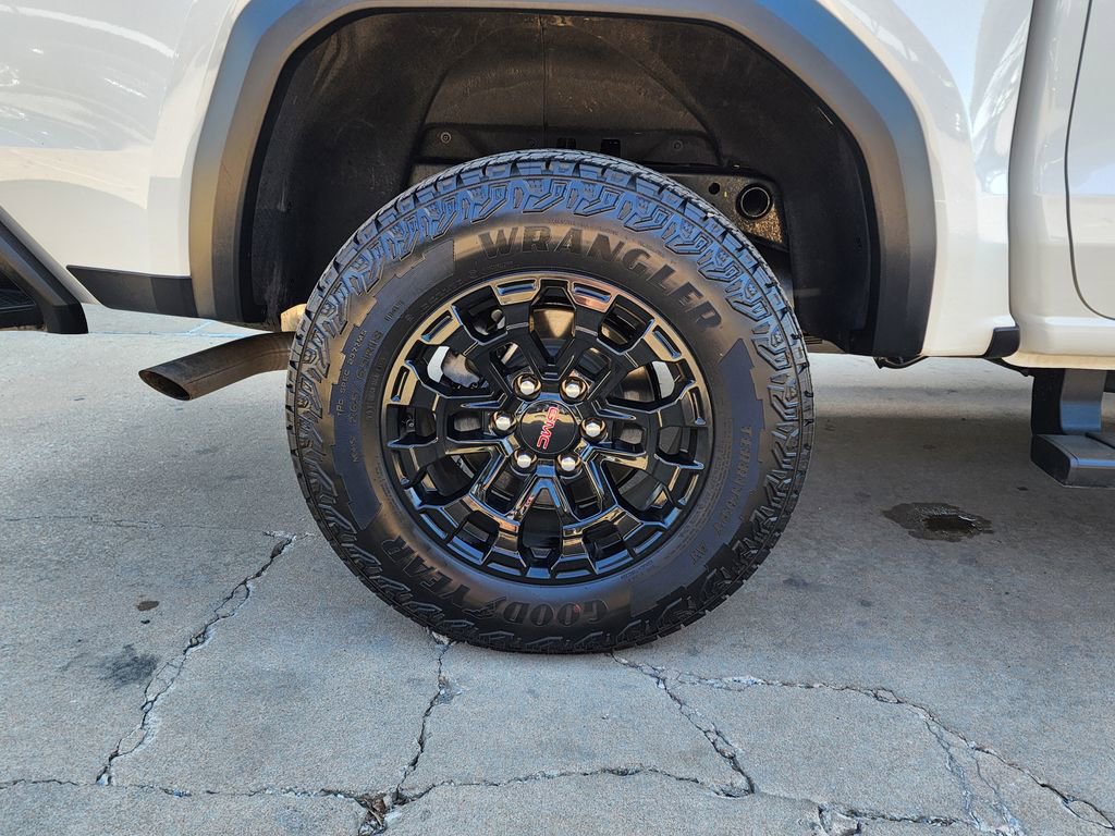 New 2026 GMC Canyon Elevation w/ Convenience Package image 51