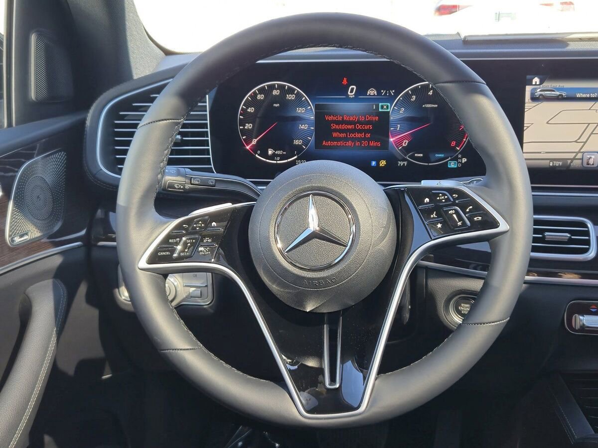 New 2025 Mercedes-Benz GLS 450 4MATIC image 4
