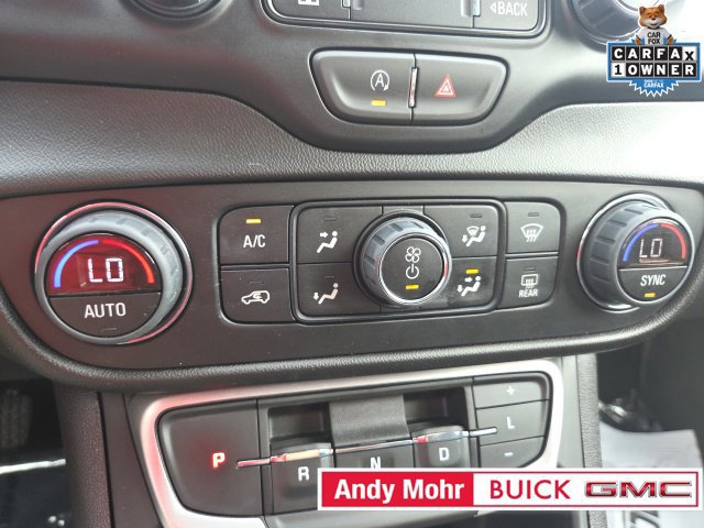 Used 2023 GMC Terrain SLT AWD/4WD image 37