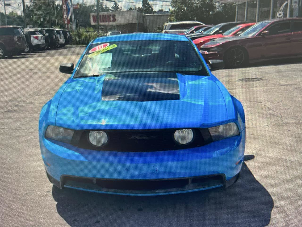 Used 2010 Ford Mustang GT RWD image 7