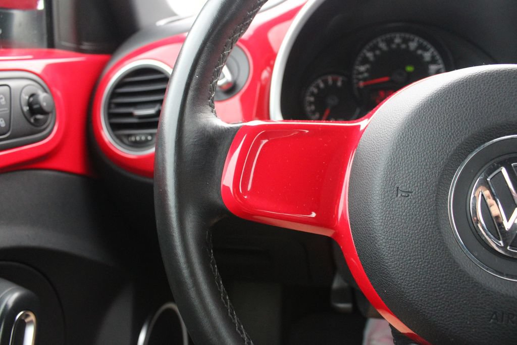 Used 2012 Volkswagen Beetle 2.5 FWD image 10
