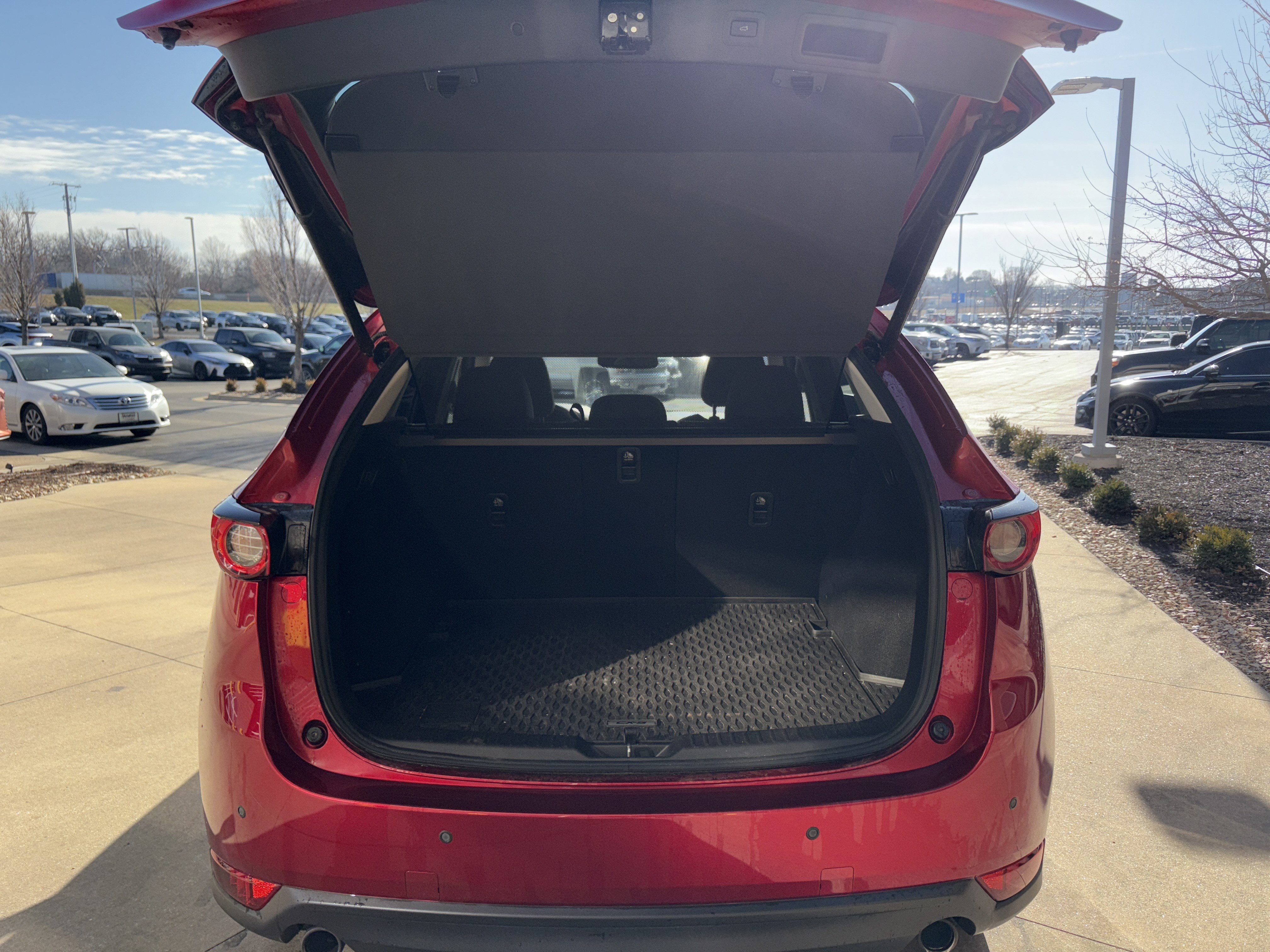 Used 2017 MAZDA CX-5 Grand Touring w/ Premium Package image 32