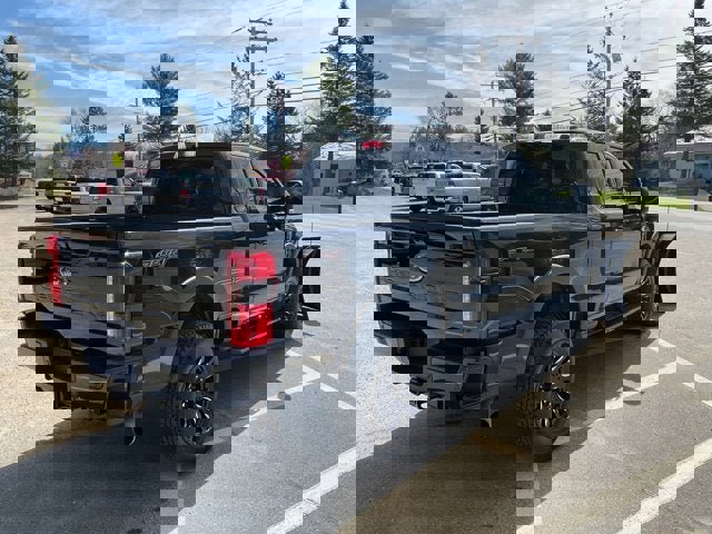 Used 2023 Ford F250 XLT w/ XLT Premium Package AWD/4WD image 7