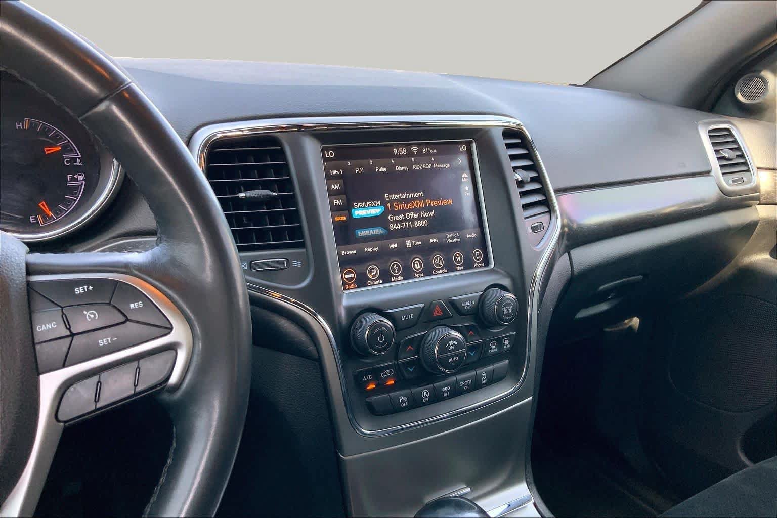 Used 2018 Jeep Grand Cherokee Altitude RWD image 6