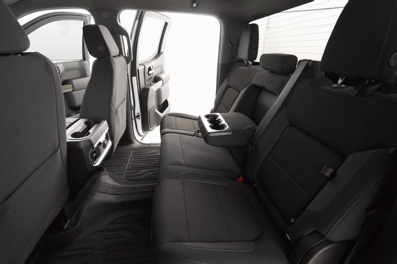 Used 2020 GMC Sierra 1500 Elevation w/ Elevation Value Package image 24