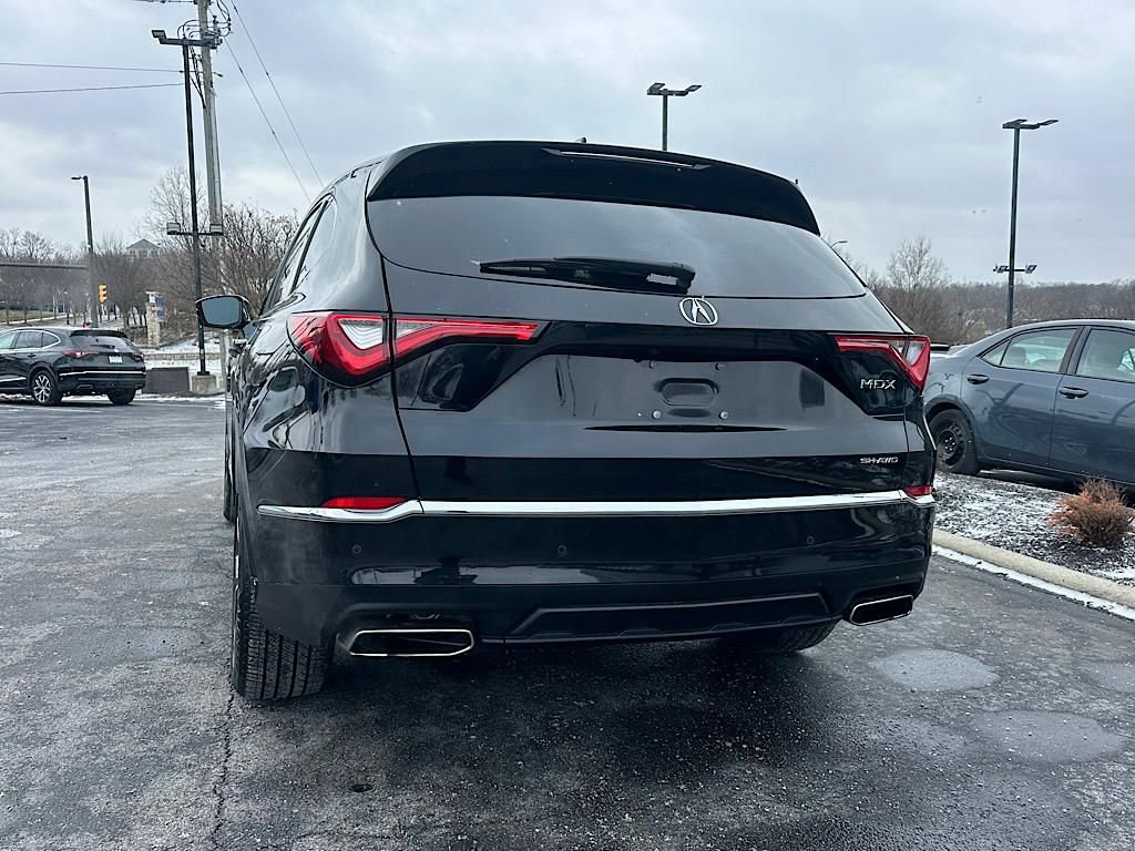Certified 2023 Acura MDX SH-AWD w/ Technology Package image 8