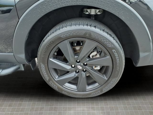 Used 2024 Hyundai Santa Cruz Night AWD/4WD image 13