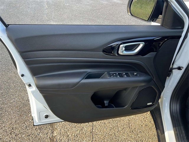 New 2026 Jeep Compass Limited w/ Sun, Sound & Navigation Group image 12