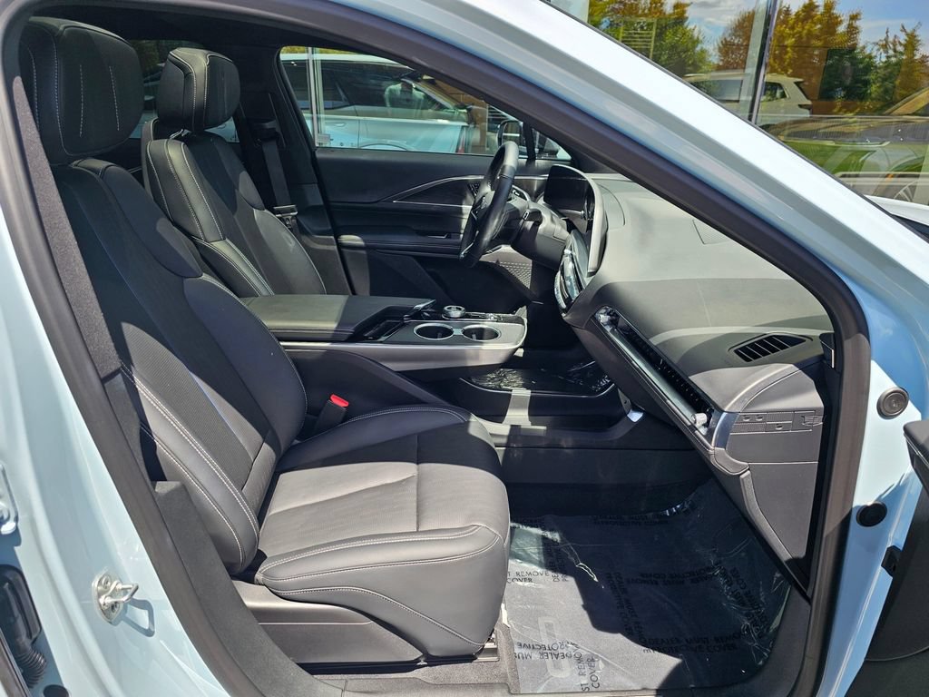 Certified 2024 Cadillac Lyriq Sport AWD/4WD image 11