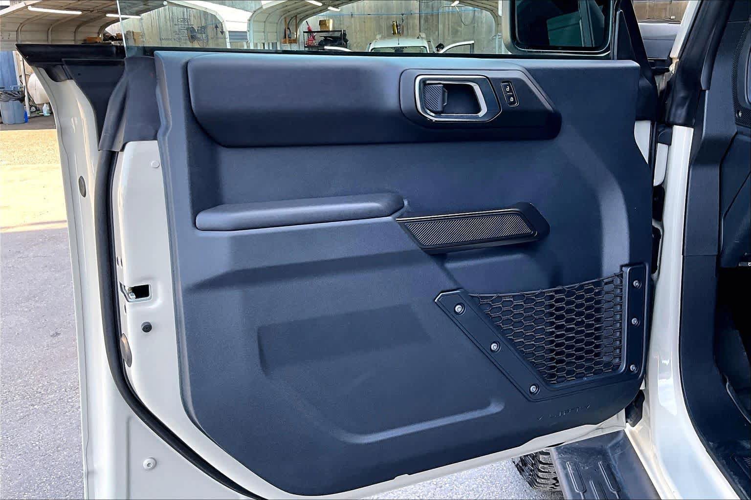 Used 2025 Ford Bronco Outer Banks w/ Sasquatch Package image 28