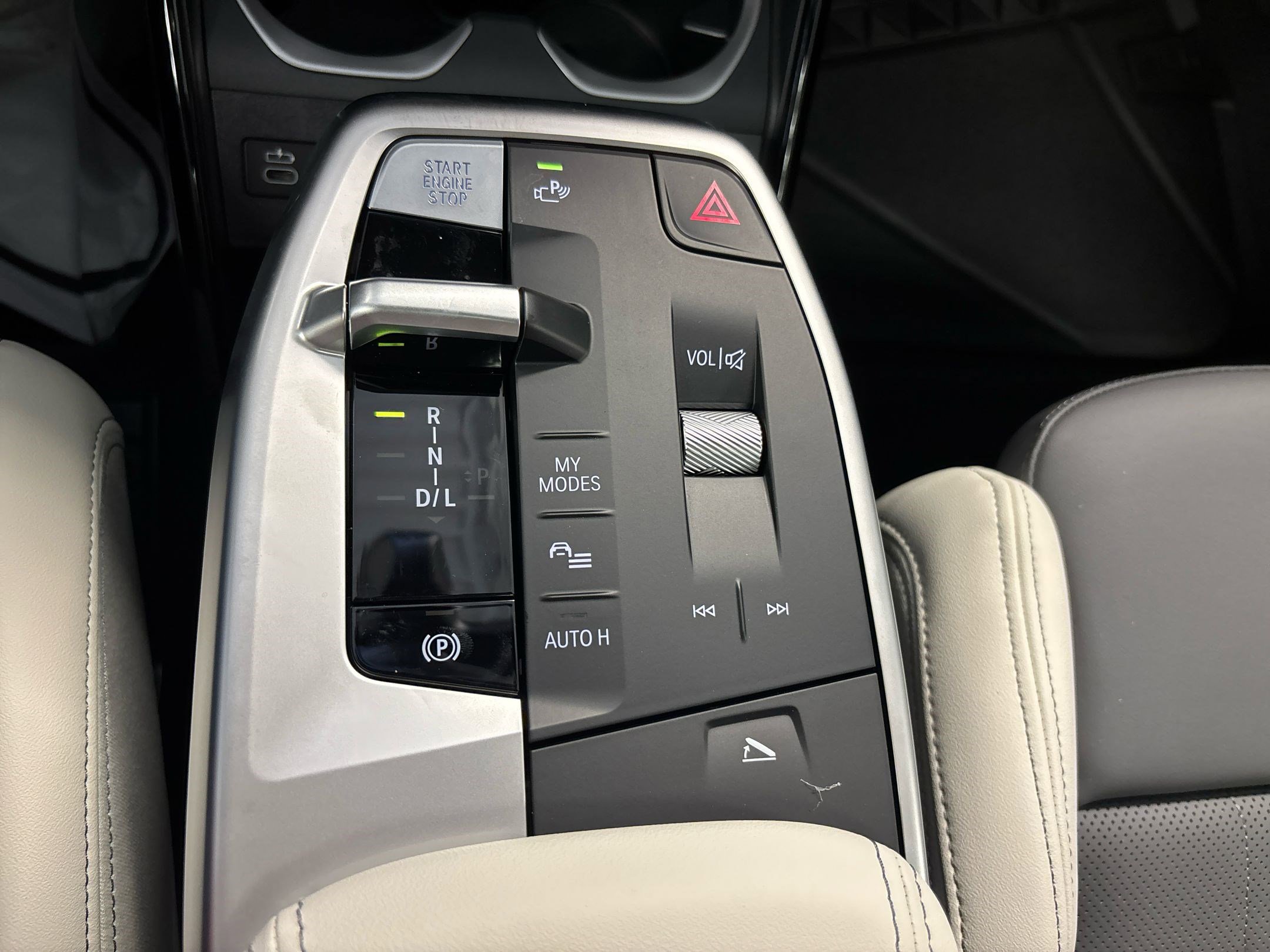 New 2026 BMW X1 xDrive28i w/ Convenience Package image 34