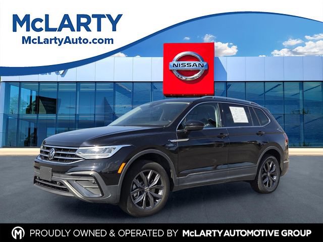 Used 2023 Volkswagen Tiguan SE