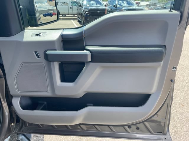 Used 2018 Ford F150 XLT w/ Equipment Group 302A Luxury AWD/4WD image 37