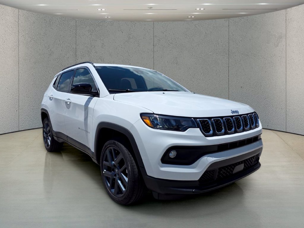 New 2026 Jeep Compass Latitude AWD/4WD image 13