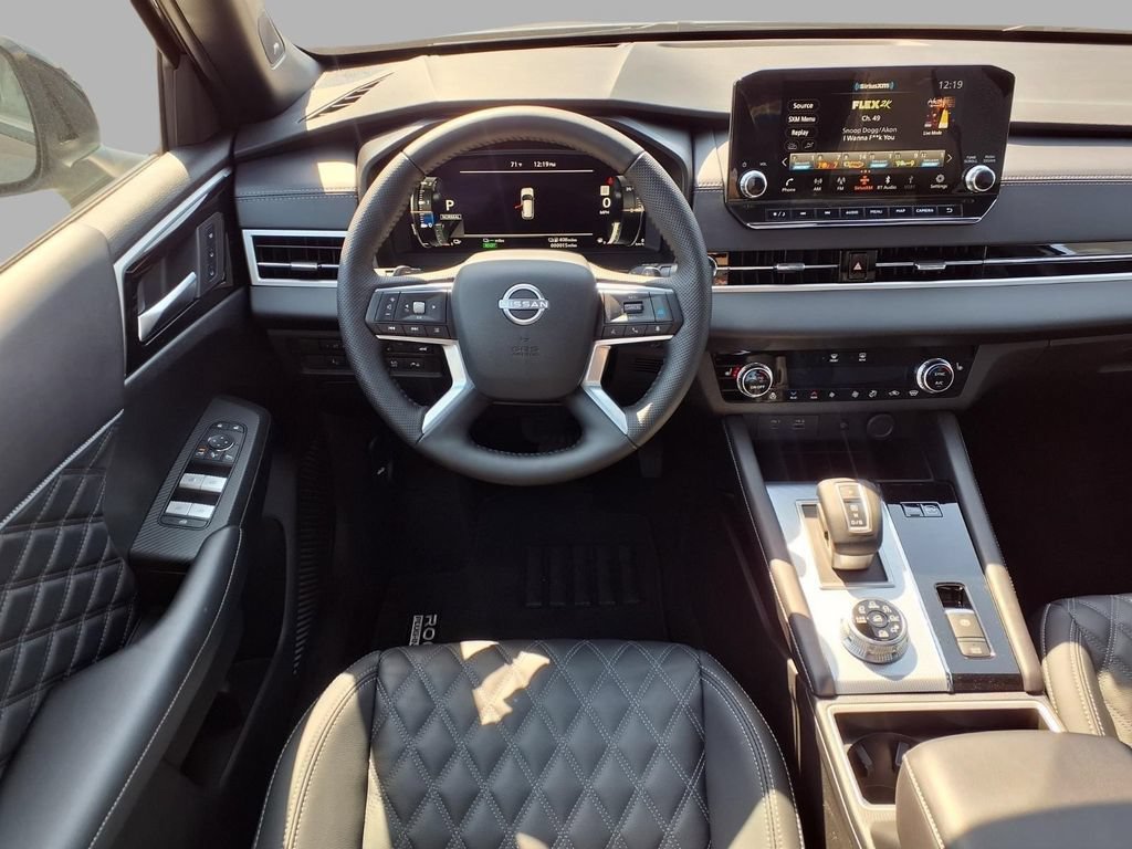 New 2026 Nissan Rogue Platinum AWD/4WD image 4