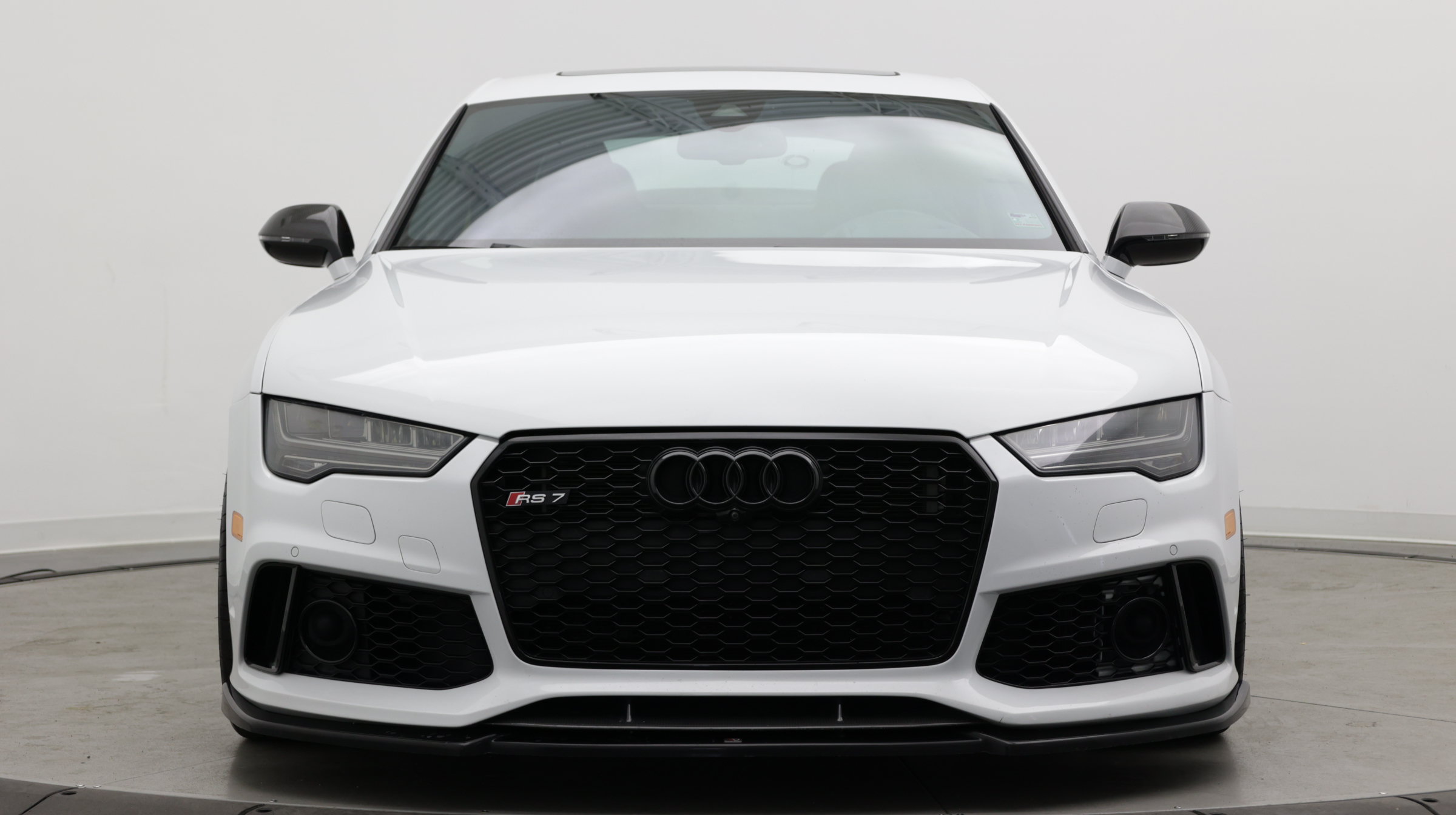 Used 2018 Audi RS 7 Performance w/ Driver Assistance Package AWD/4WD image 2