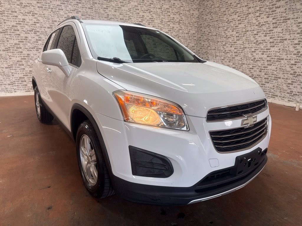 Used 2016 Chevrolet Trax LT AWD/4WD image 9