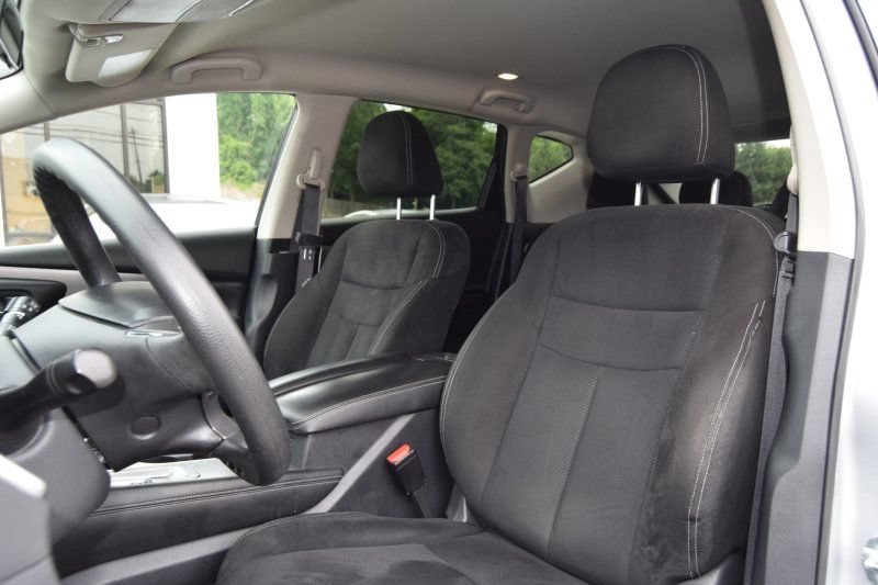 Used 2019 Nissan Murano S AWD/4WD image 19