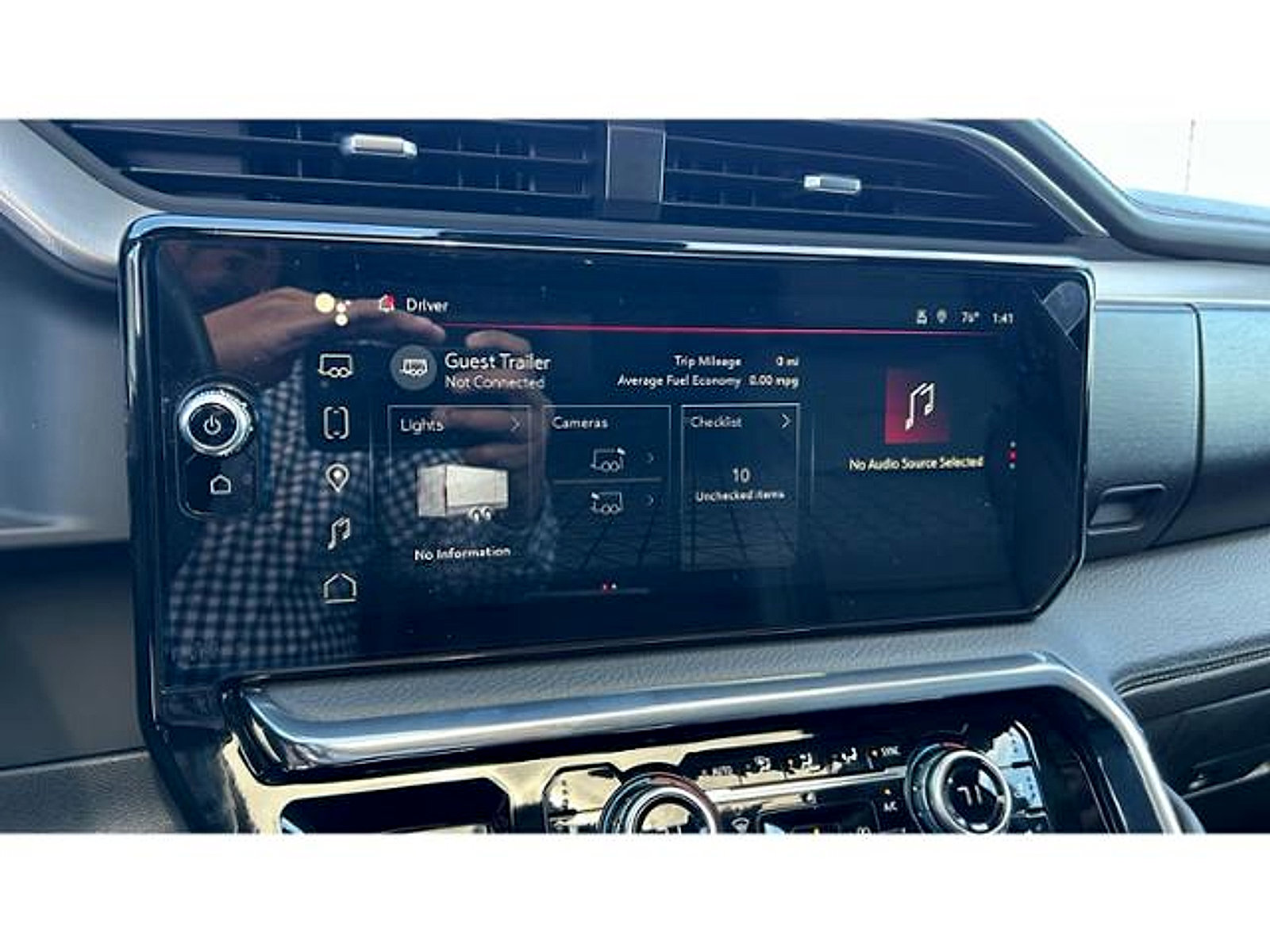 Used 2024 GMC Sierra 1500 Denali image 11