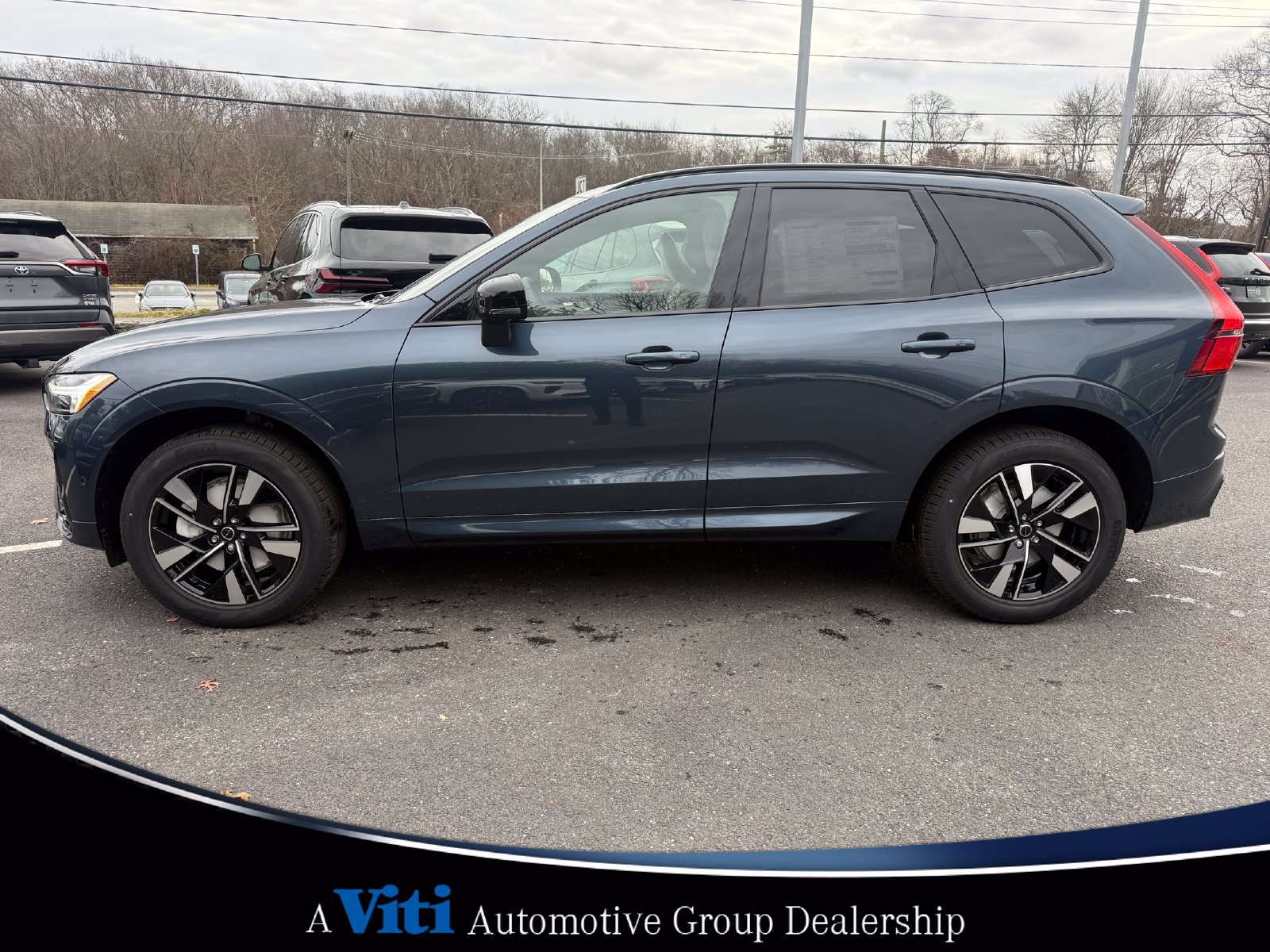 Used 2026 Volvo XC60 B5 Plus w/ Protection Package Premier AWD/4WD image 5