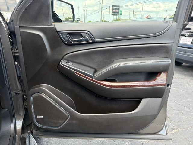 Certified 2019 GMC Yukon SLT w/ Open Road Package AWD/4WD image 23