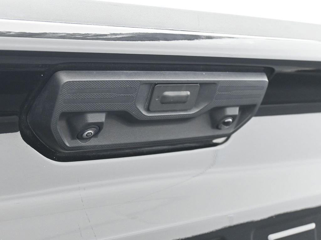 Used 2023 Chevrolet Silverado 1500 RST w/ Z71 Off-Road Package image 36