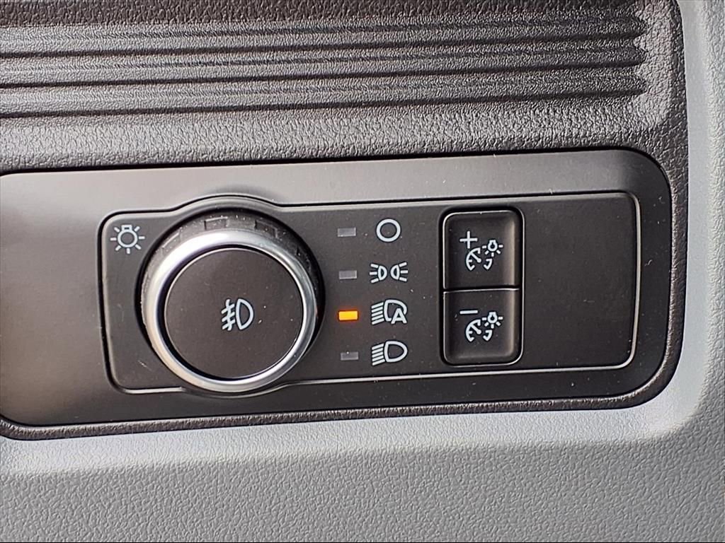 New 2026 Ford F550 2WD Regular Cab Super Duty image 16