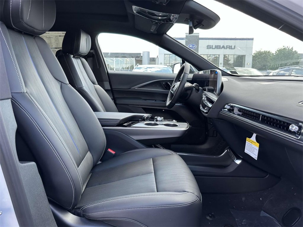 New 2025 Cadillac Lyriq Luxury image 10