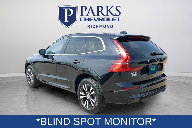 Used 2023 Volvo XC60 B5 Core image 5