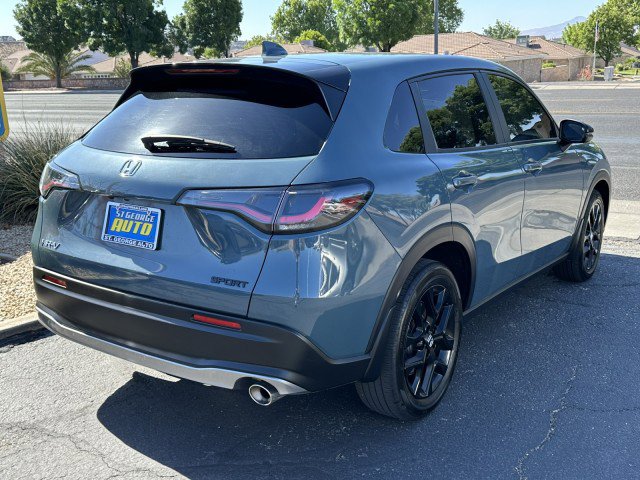 Used 2025 Honda HR-V Sport image 3