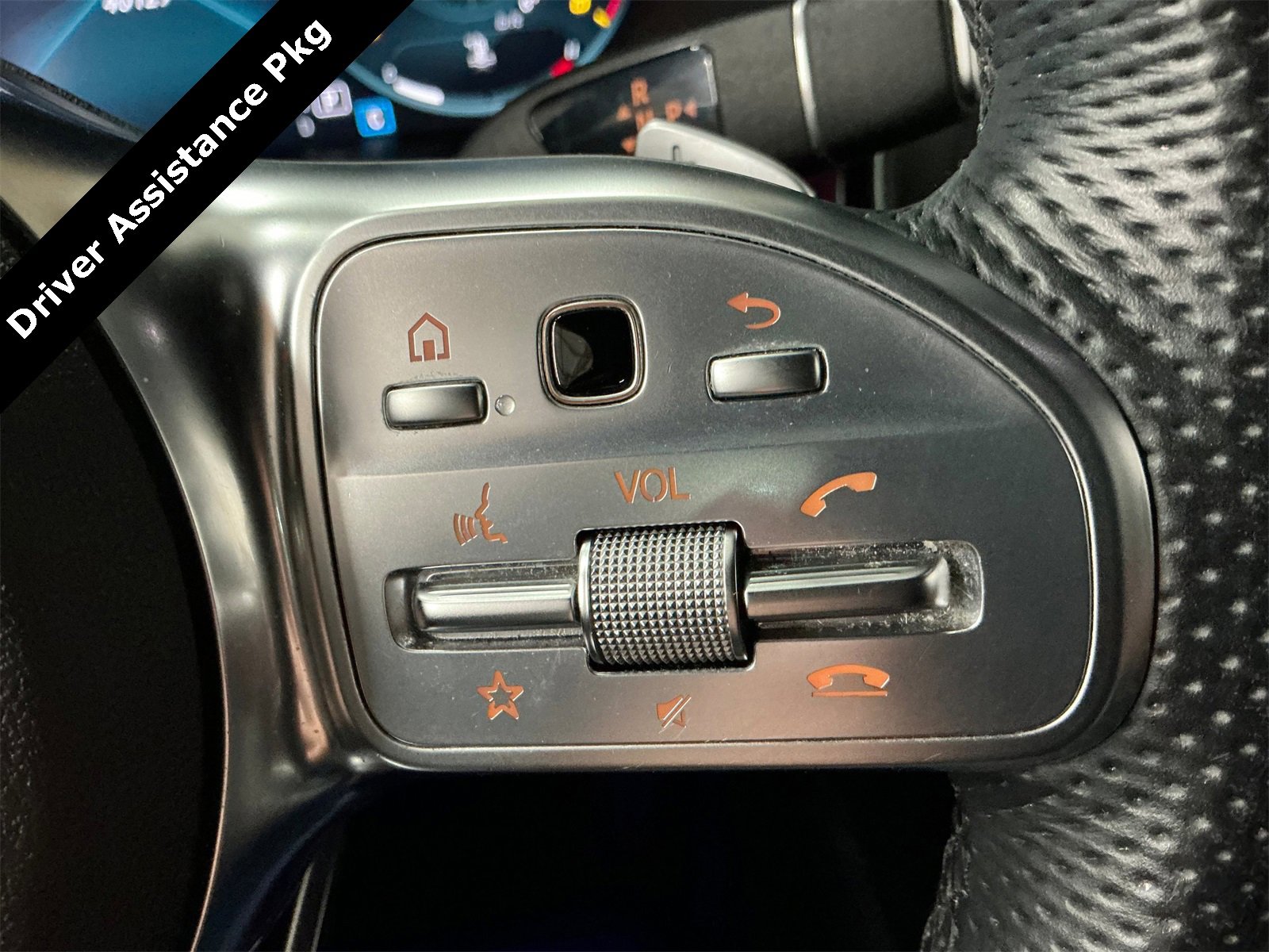 Used 2020 Mercedes-Benz GLC 300 4MATIC Coupe image 14