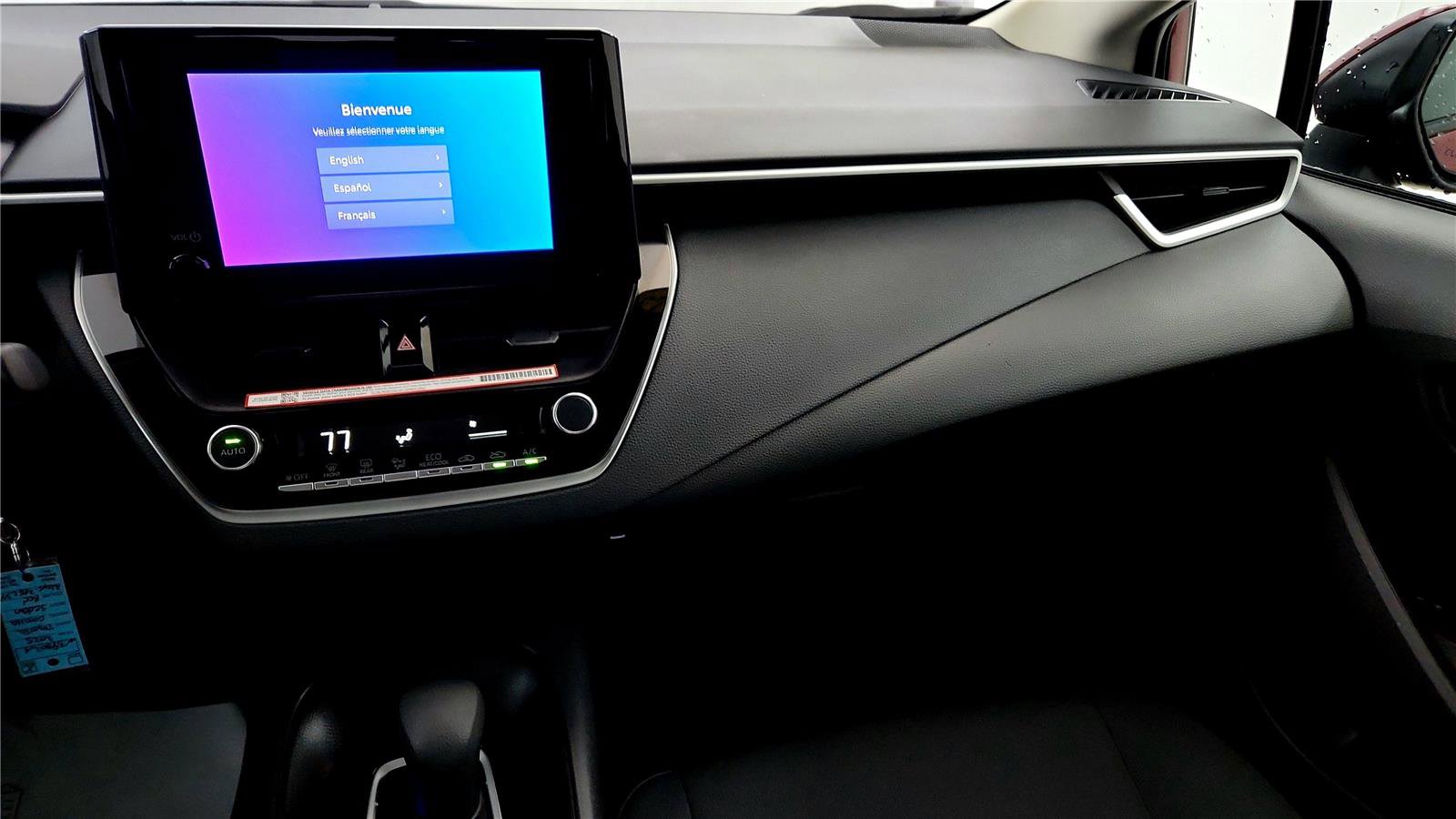 Certified 2025 Toyota Corolla LE image 26