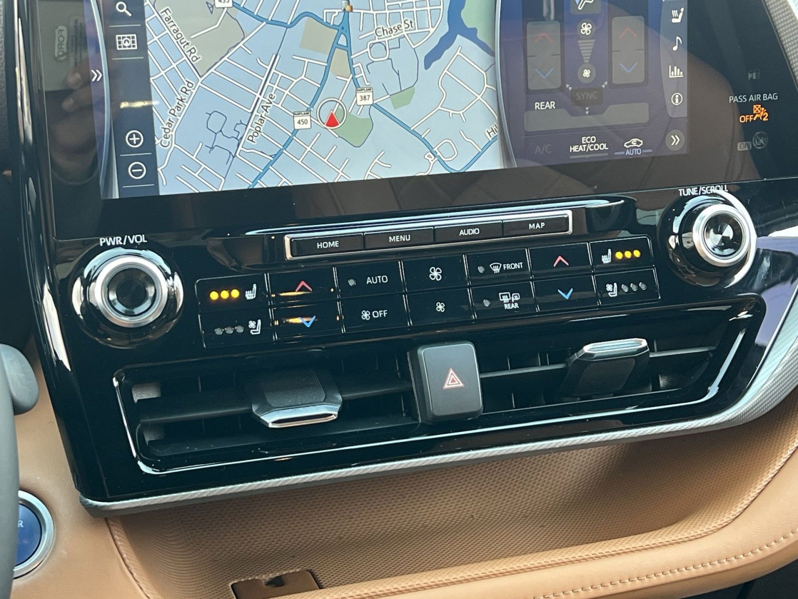 Used 2020 Toyota Highlander Platinum image 19