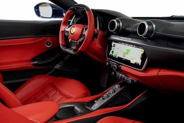 Certified 2019 Ferrari Portofino image 45