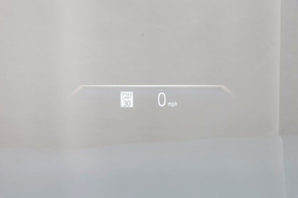 Used 2024 BMW 760i xDrive w/ Premium Package 2 image 9